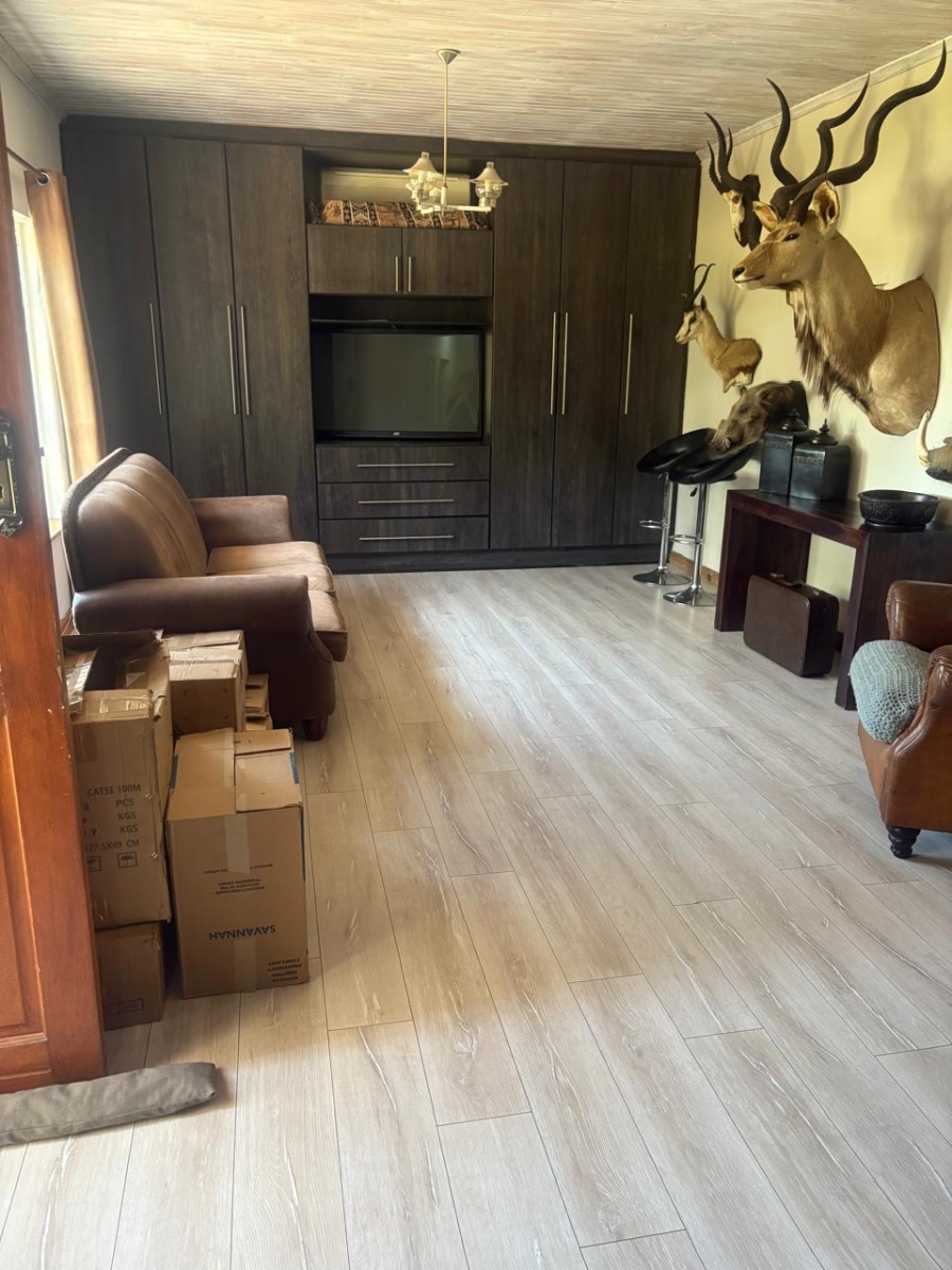 To Let 3 Bedroom Property for Rent in Campher Park Eastern Cape